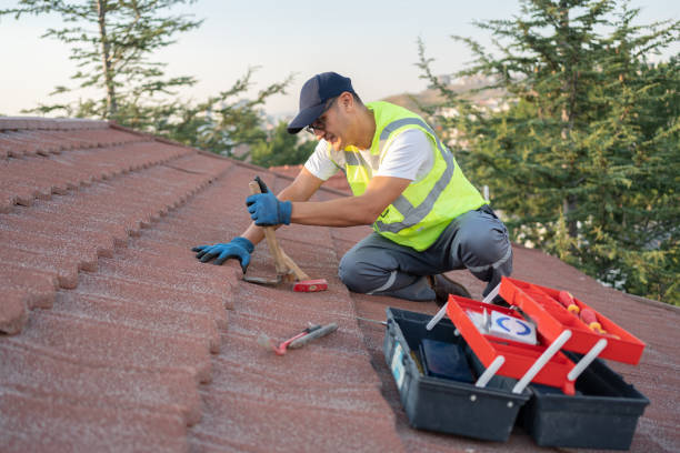 Best Flat Roof Repair Services  in East Milton, FL